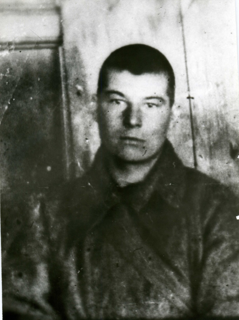 Рожицин Г.А. 1942 г. МКУК МТК ЗСМД НВФ 804.jpg